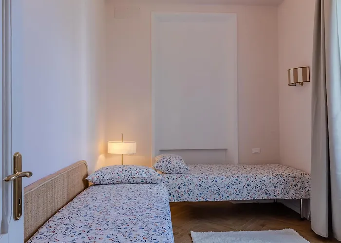 Willa Elisa Your Oasis With Parking In Town Rzym