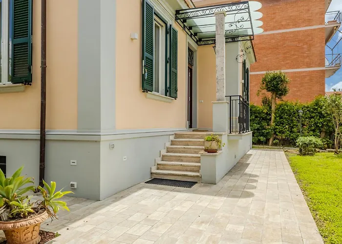 Willa Elisa Your Oasis With Parking In Town Rzym